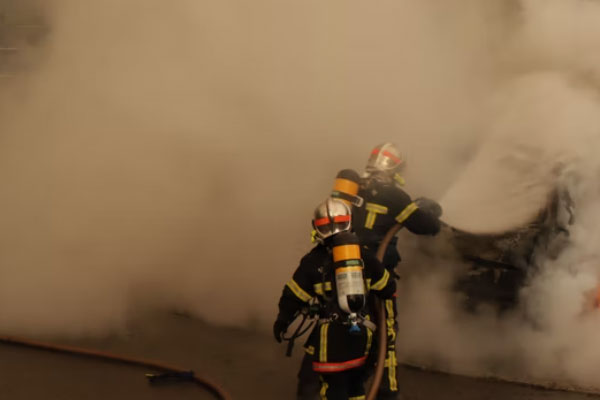 �������������Ҳ���֤ȥ���￼����Ҫ����Ǯ��