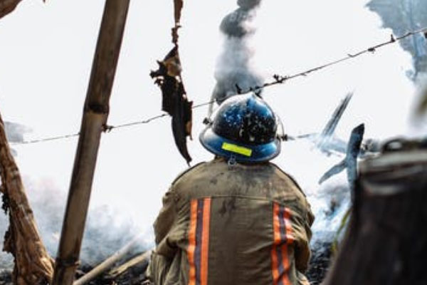 �������������Ҳ���֤ȥ���￼����Ҫ����Ǯ��