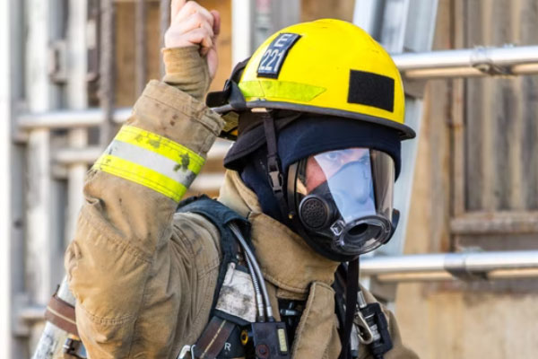  �˱����������Ҳ���֤ȥ���￼����Ҫ����Ǯ��