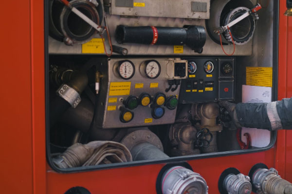 �������������Ҳ���֤ȥ���￼����Ҫ����Ǯ��