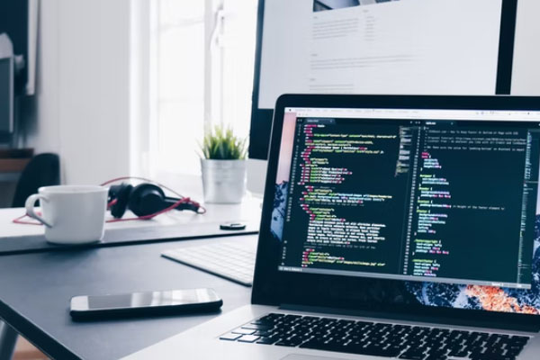 �Ϻ�java��ѵ��������Щ