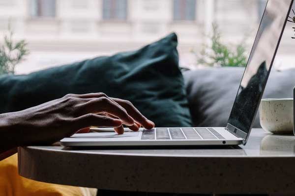 ����ui���������ѵ