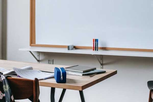 �����й����б���۸��_�շѱ�׼����Ǯ     