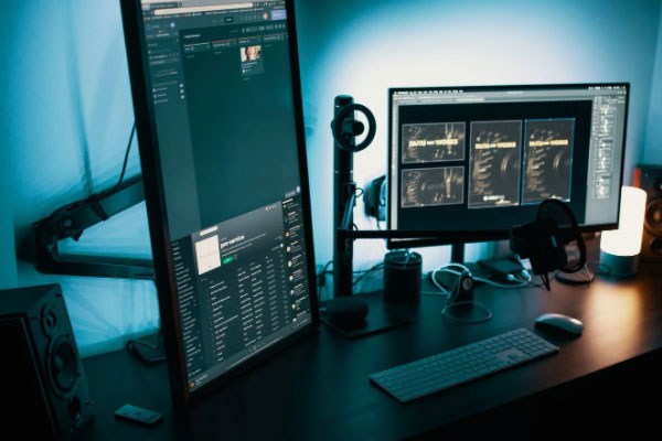 ���ui�����ѵ�ĸ�ѧУ��