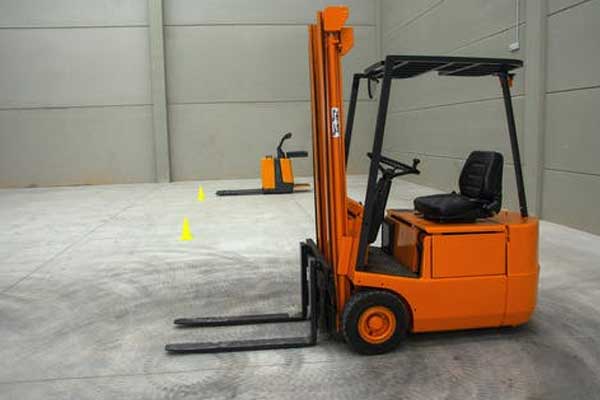 ��ɳ�泵��ѵѧУ