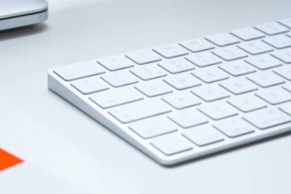 ��ɽ�����ٶ�Ӣ�ﱨ��