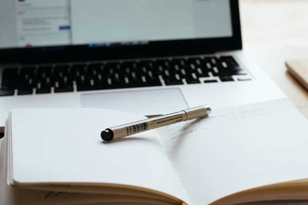 ��ɽ�����ٶ�Ӣ���ĸ���