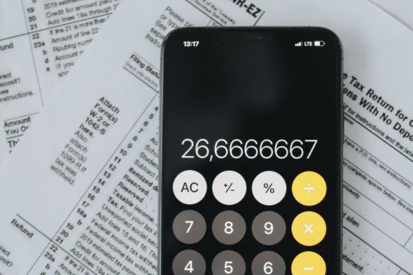 ����֤ȯ��ҵ�ʸ�����ѵѧУ�ĸ���