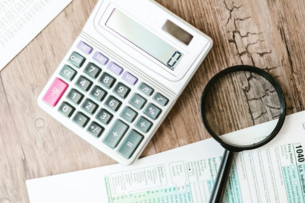 ����֤ȯ��ҵ�ʸ�����ѵѧУ�ĸ���