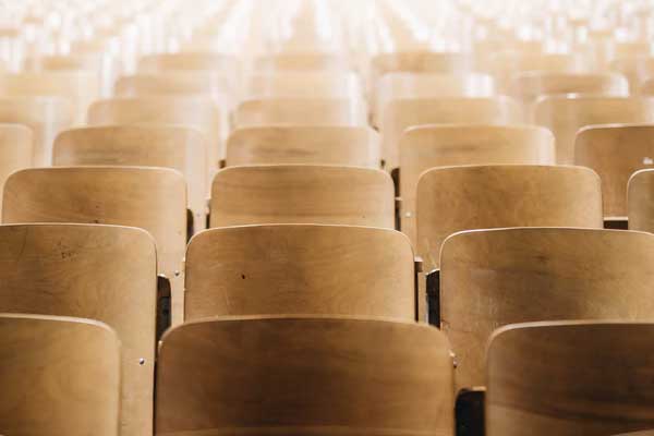 �Ϸʿ�����ѵ���ļҺ�