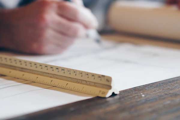 ����֤ȯ��ҵ�ʸ�����ѵѧУ�ĸ���