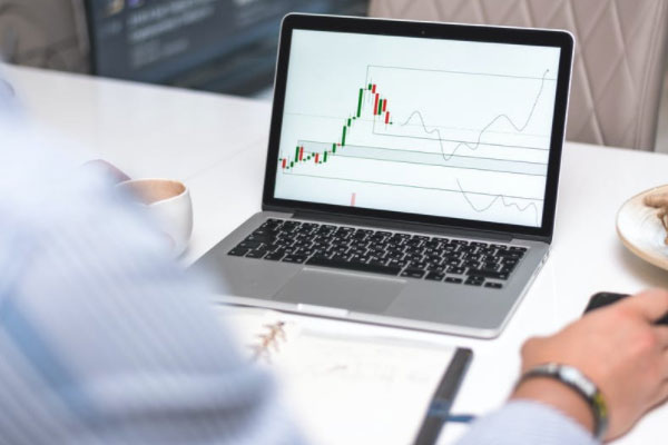 ��Ԫ֤ȯ��ҵ�ʸ�����ѵѧУ�ĸ���