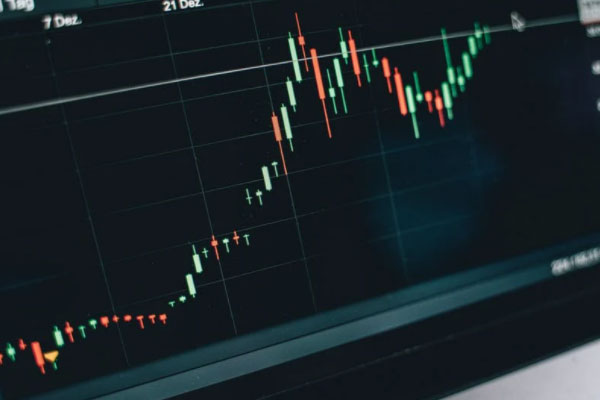 �ɶ�֤ȯ��ҵ�ʸ�����ѵѧУ�ĸ���