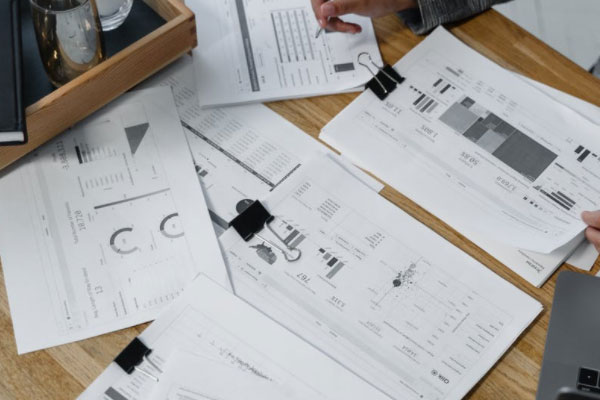 �Ĵ�֤ȯ��ҵ�ʸ�����ѵѧУ�ĸ���