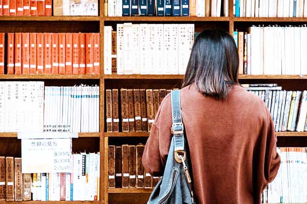 �Ϻ�������ѵ�࿼�и��������Ǯ