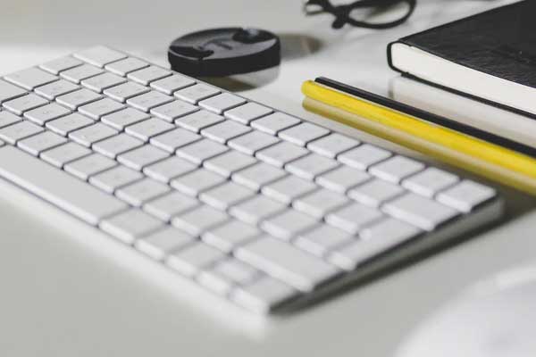 ����ui�����ѵ���ĸ��ȽϺ�