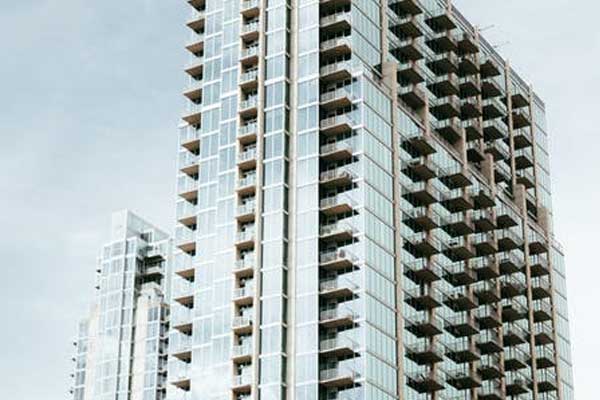 �����м���ȫ����ʦ��ѵ���ö���Ǯ