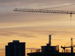 ��ɽ�м���ȫ����ʦ��ѵ���ö���Ǯ/