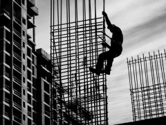 �����м���ȫ����ʦ��ѵ���ö���Ǯ/