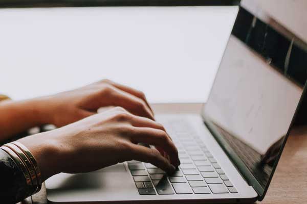 �˲����������ѵ���ĸ���_�۸����Ǯ