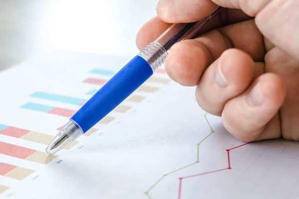 ��ɽ��������ʦ��ѵ_���ö���Ǯ