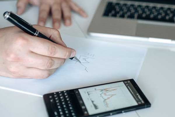 ������������ʦ��ѵ_���ö���Ǯ