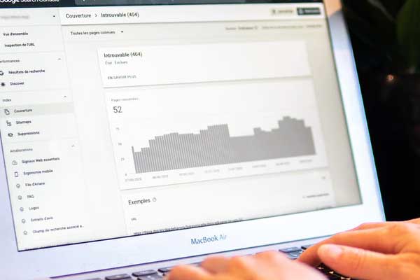 ��Ӫ��������ʦ��ѵ_���ö���Ǯ