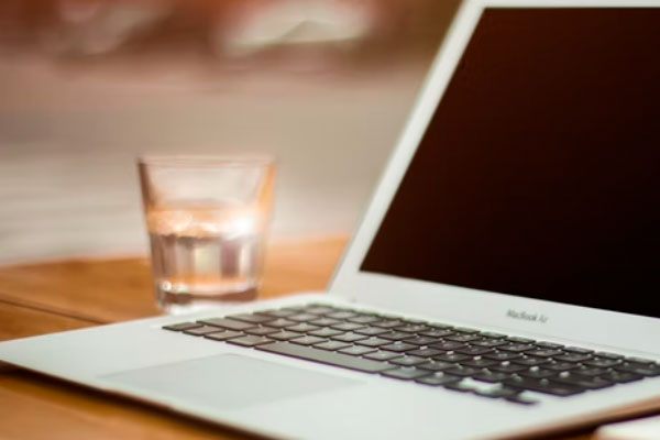 ������������ʦ��ѵ_���ö���Ǯ