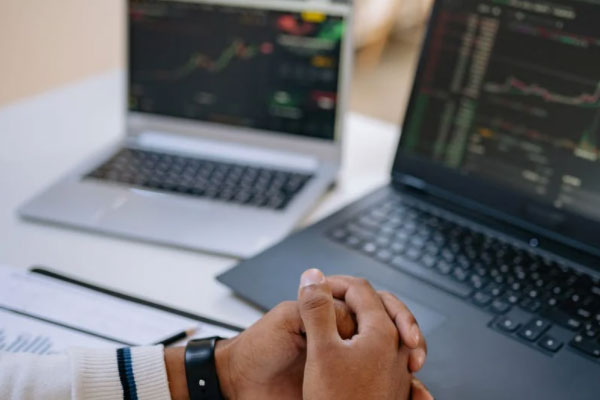 ���ݳ�������ʦ��ѵ_���ö���Ǯ