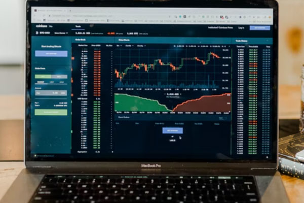 �����������ʦ��ѵ_���ö���Ǯ