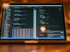 ��ݸplc��ѵ���ļҺ�/