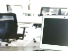 ����ui�Ӿ������ѵ����/