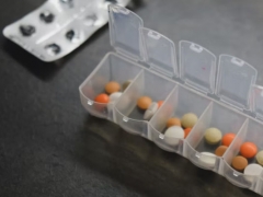 ��ִ̨ҵ��ҩʦ�ĸ���ѵ������/