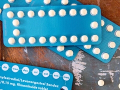 �Ӽ�ִҵ��ҩʦ�ĸ���ѵ������/