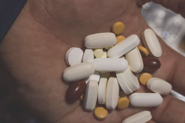 ɽ��ִҵ��ҩʦ�ĸ���ѵ������