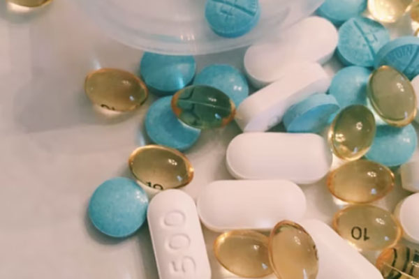 ����ִҵ��ҩʦ�ĸ���ѵ������