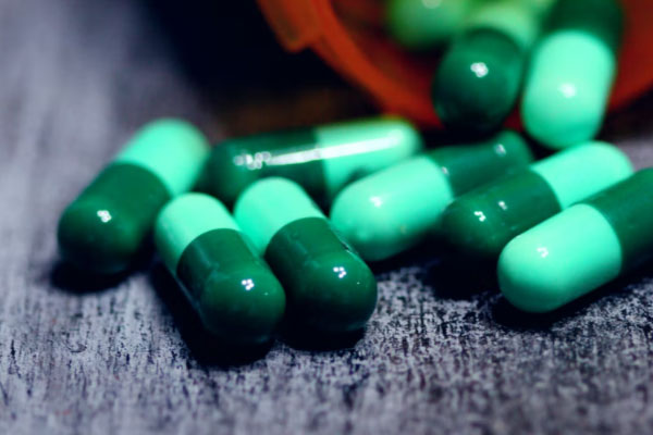  ����ִҵ��ҩʦ�ĸ���ѵ������