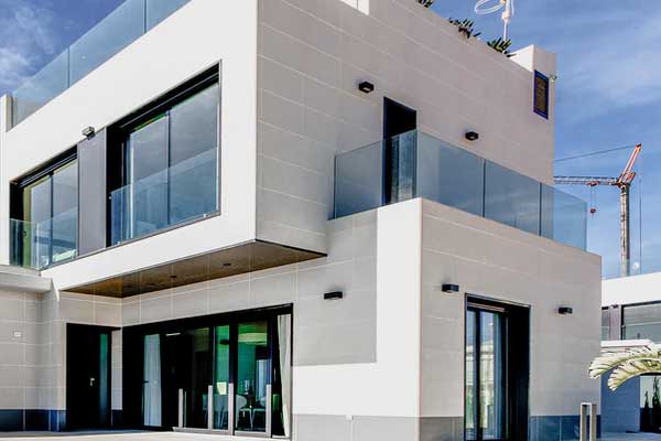 ���ʽ����Ŵ�Ա�����������Ա���ʱ��