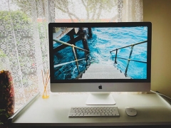 �����Ӿ������ѵ���ĸ���/