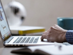 �����Ӿ������ѵѧУ����Щ/