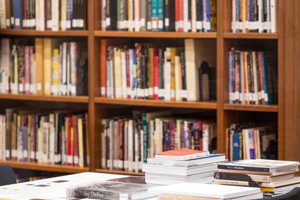 ���ݵ����������ѵ�����Ǯ