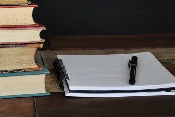 ��̨������ѵ�ĸ������ȽϺ�