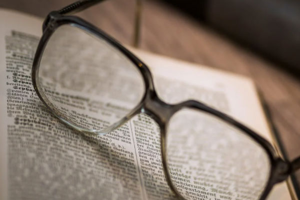 �人��˼��ѧ��ѵ���ַ