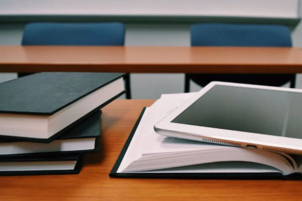 �ϲ���˼��ѧ��ѵ���ַ