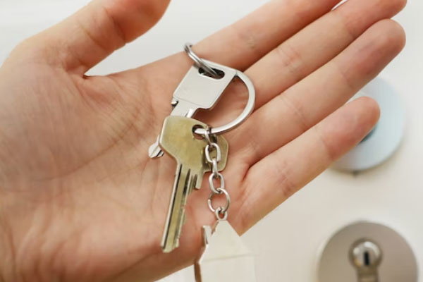 ������ҵ�����ʸ�֤�������ﱨ��_����