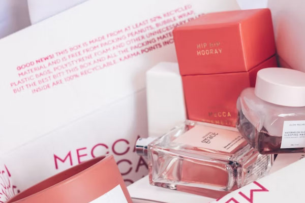 ����ѧ��ױ��ѵѧУ�Ƽ�