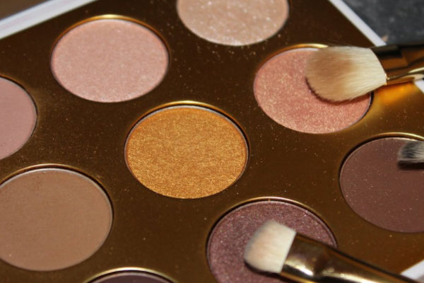 ����ѧ��ױ��ѵ��ѧ�Ѷ���Ǯ