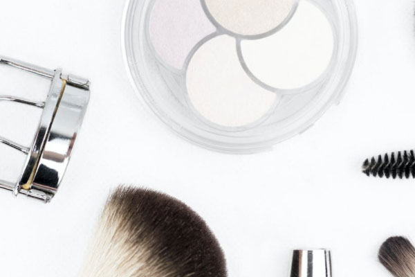 ����ѧ��ױ��ѵѧ�Ѷ���