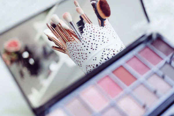 ����ѧ��ױѧУ������