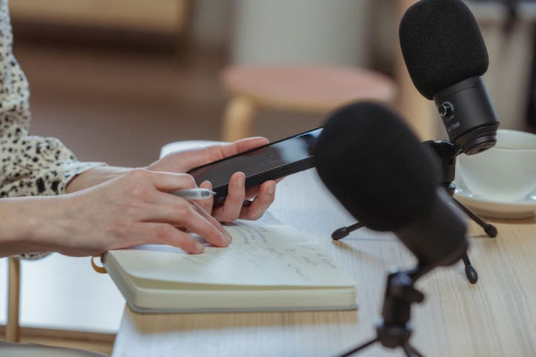 ������ʤ���ٶ��ڲ���ѵ�����ĸ��ã�����Ǯ��